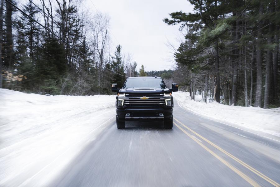  Chevrolet Silverado 2500HD High Country Crew Cab 2019 года  (фото 20 из 22)
